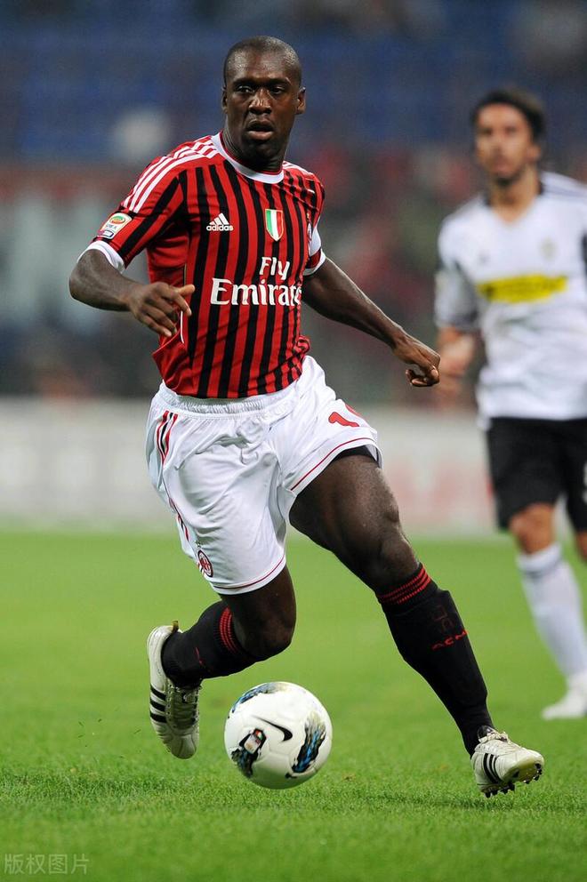 九游体育-关于德国杯关键时刻走向成谜，AC米兰远射贴柱，媒体盛赞，阵容厚度经受考验的信息